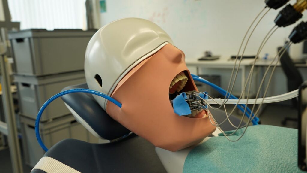 rauter-dentalroboter01cr-universitat-basel