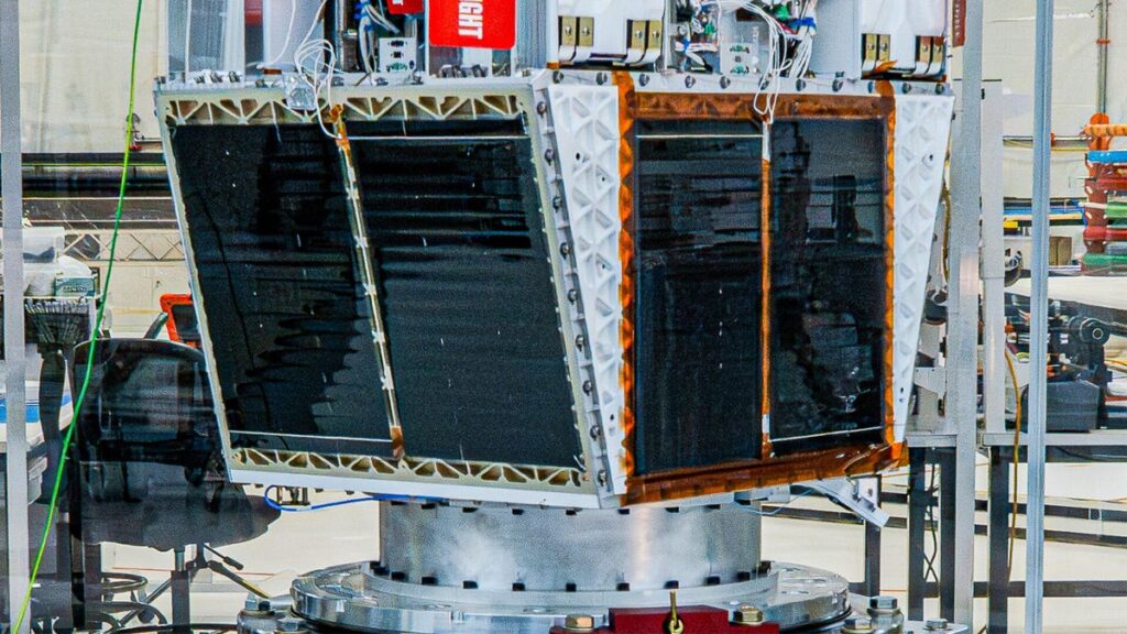 reflect-orbital-earendil-1